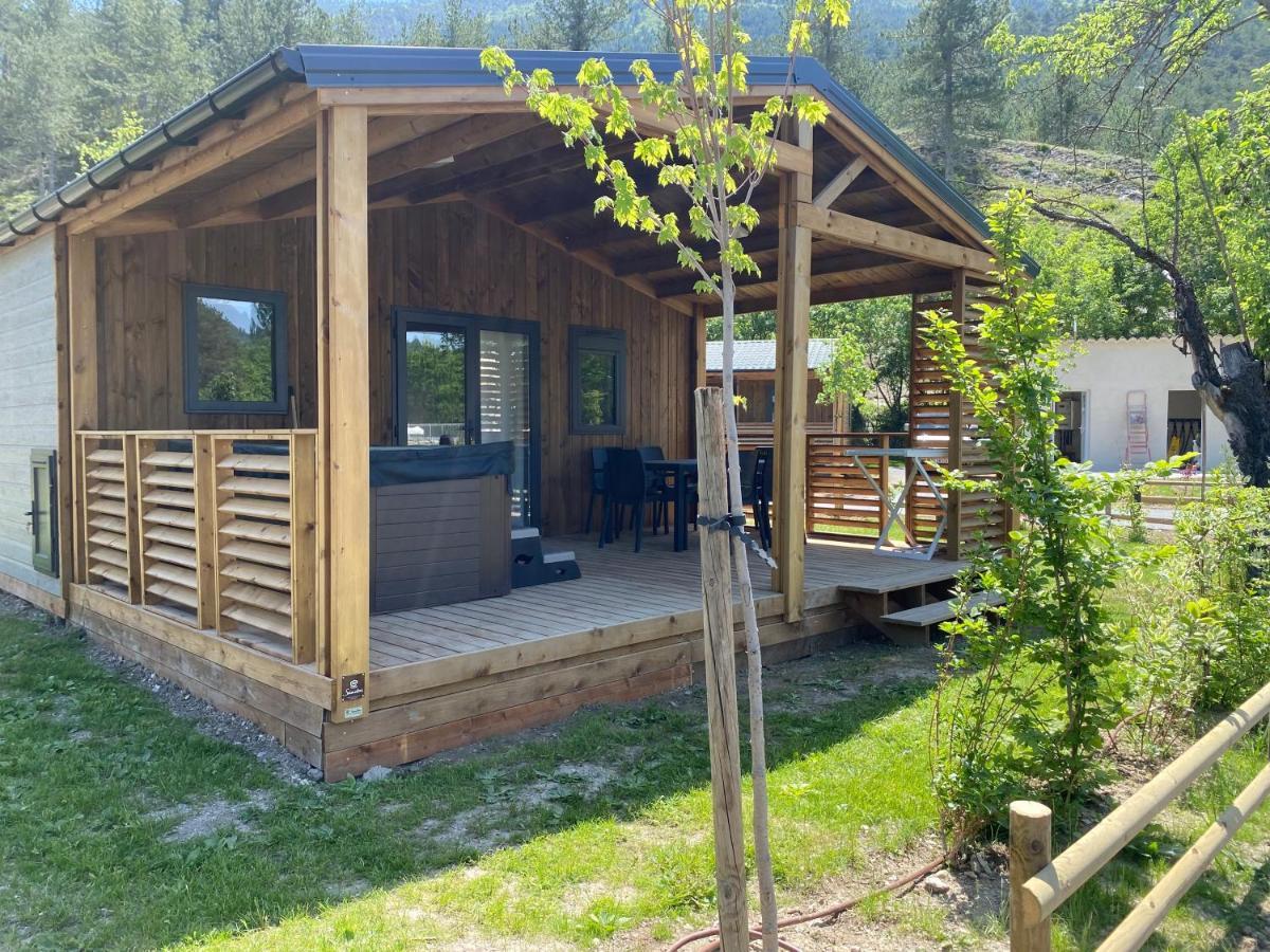 Hotel Camping La Ferme De Castellane Zewnętrze zdjęcie