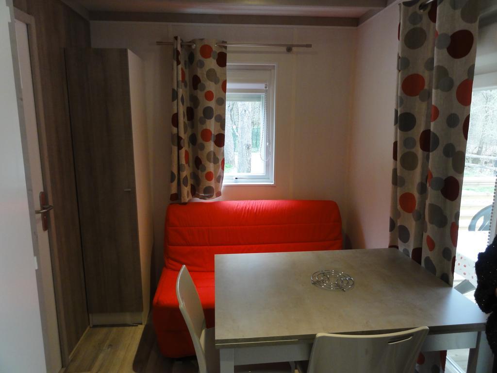Camping La Ferme De Castellane Zewnętrze zdjęcie