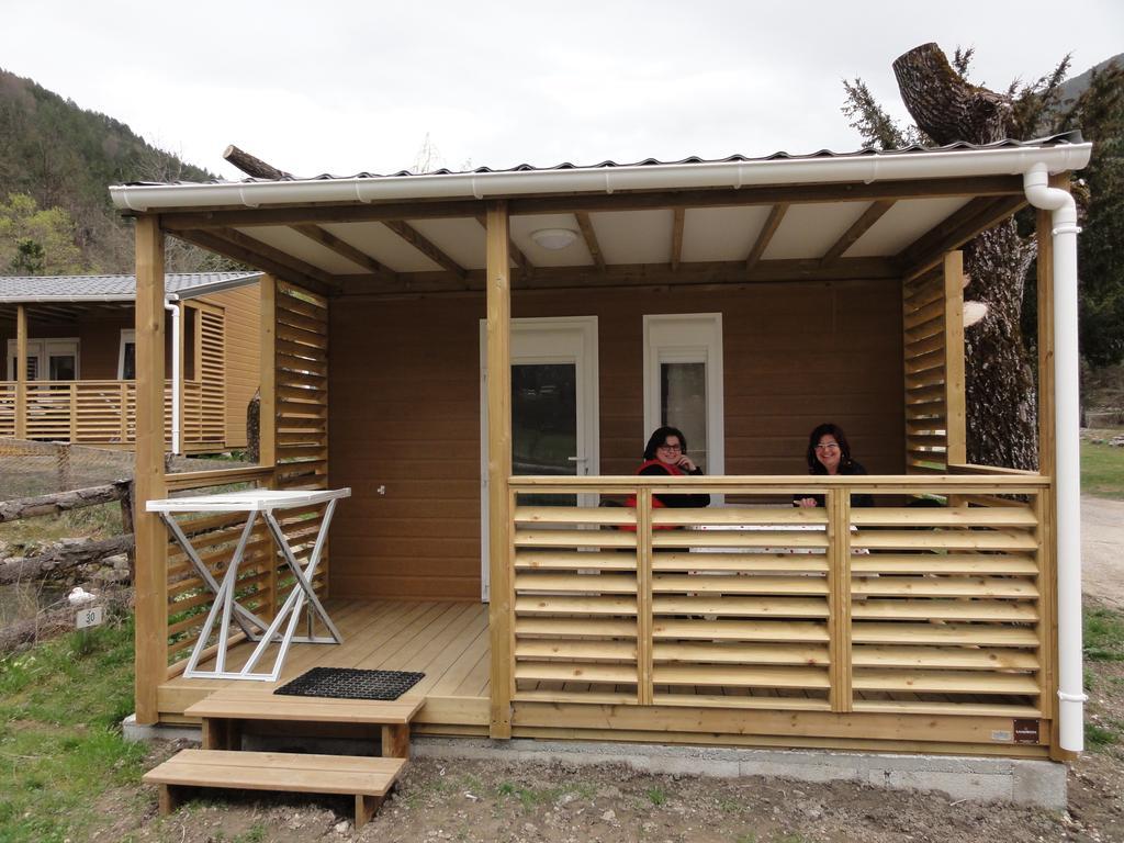 Camping La Ferme De Castellane Zewnętrze zdjęcie