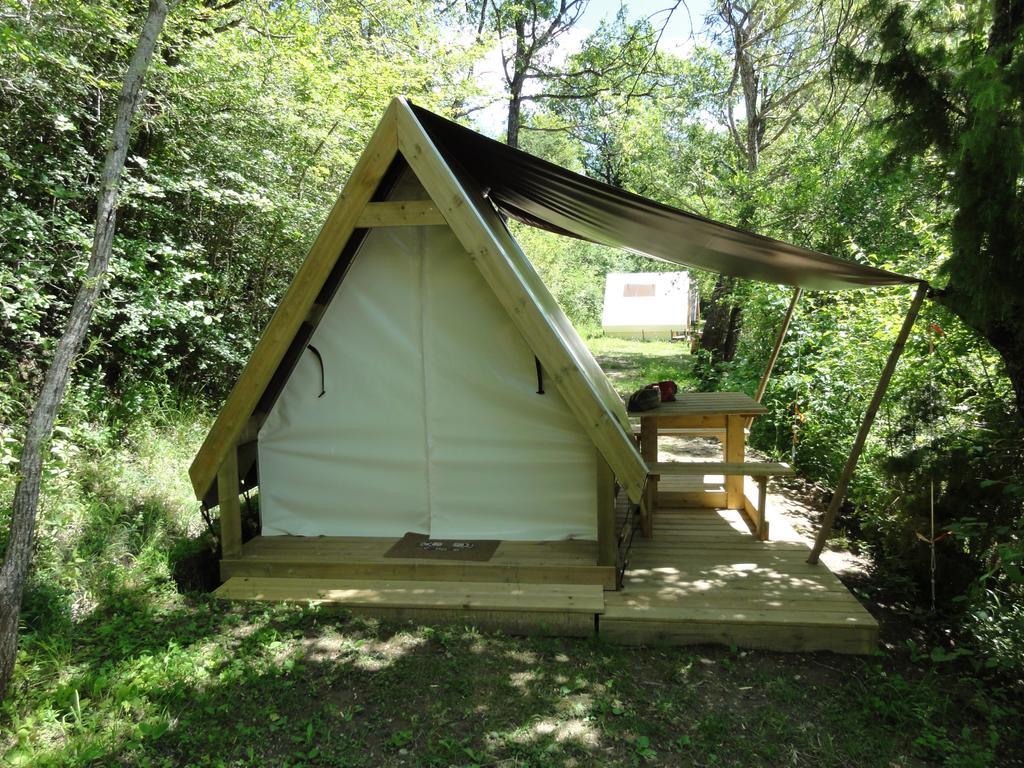 Camping La Ferme De Castellane Zewnętrze zdjęcie